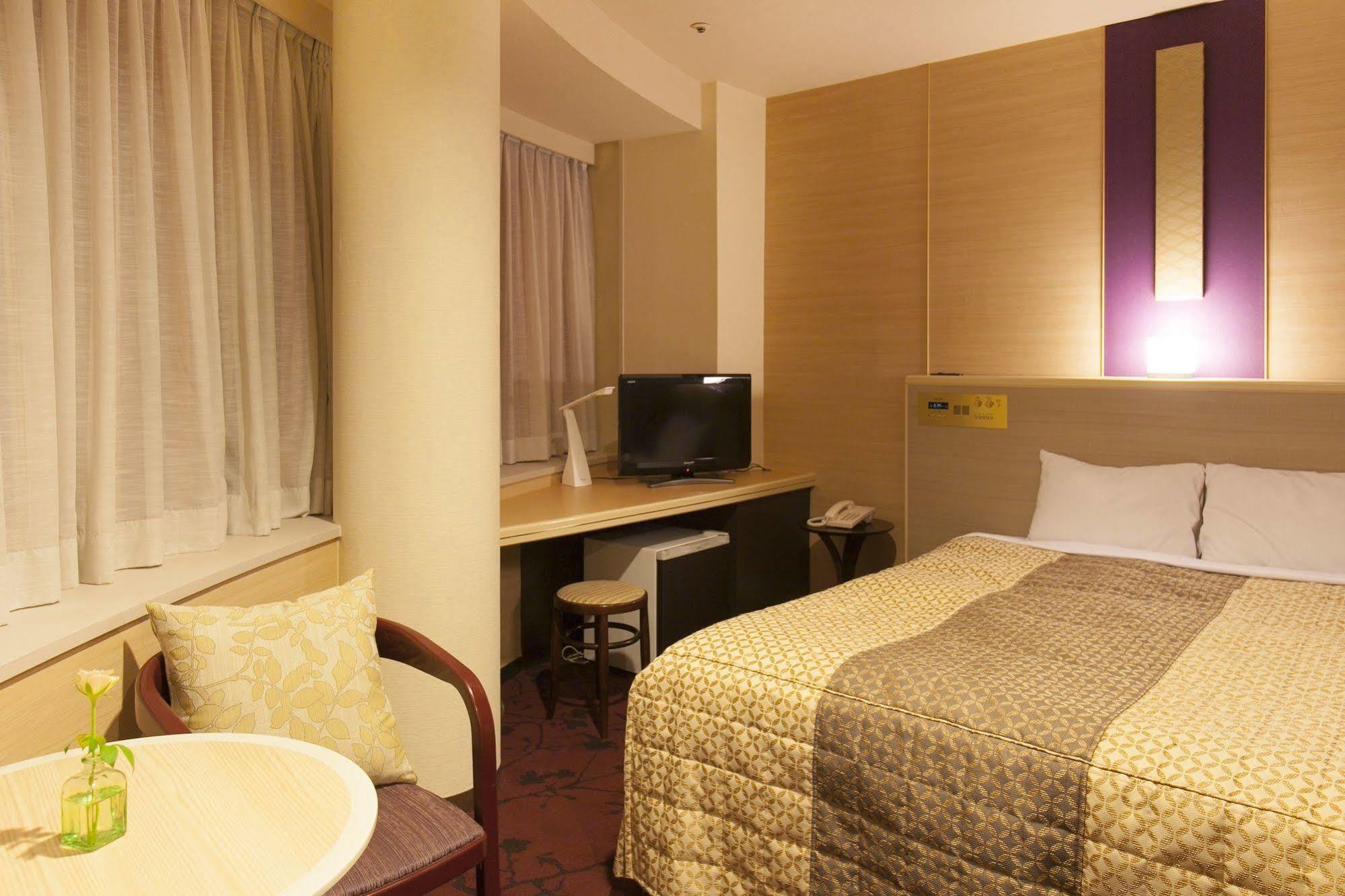 Chofu Creston Hotel Extérieur photo